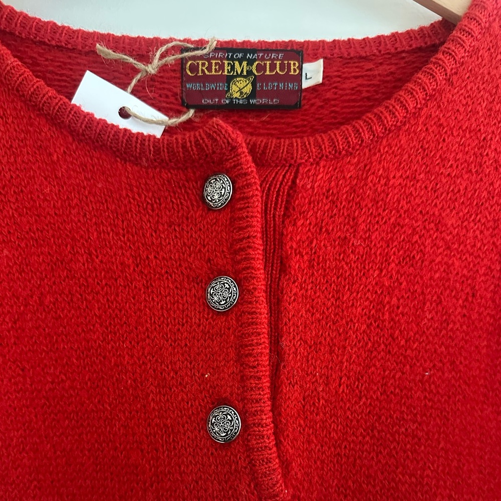 100% Wool Vintage Red and White Apres Ski Cozy Patterned Oversized Sweater - Picture 2 of 7